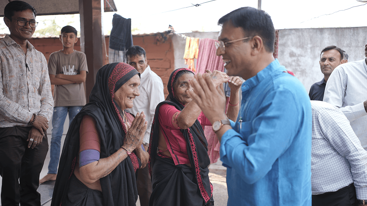 Community Family Circle